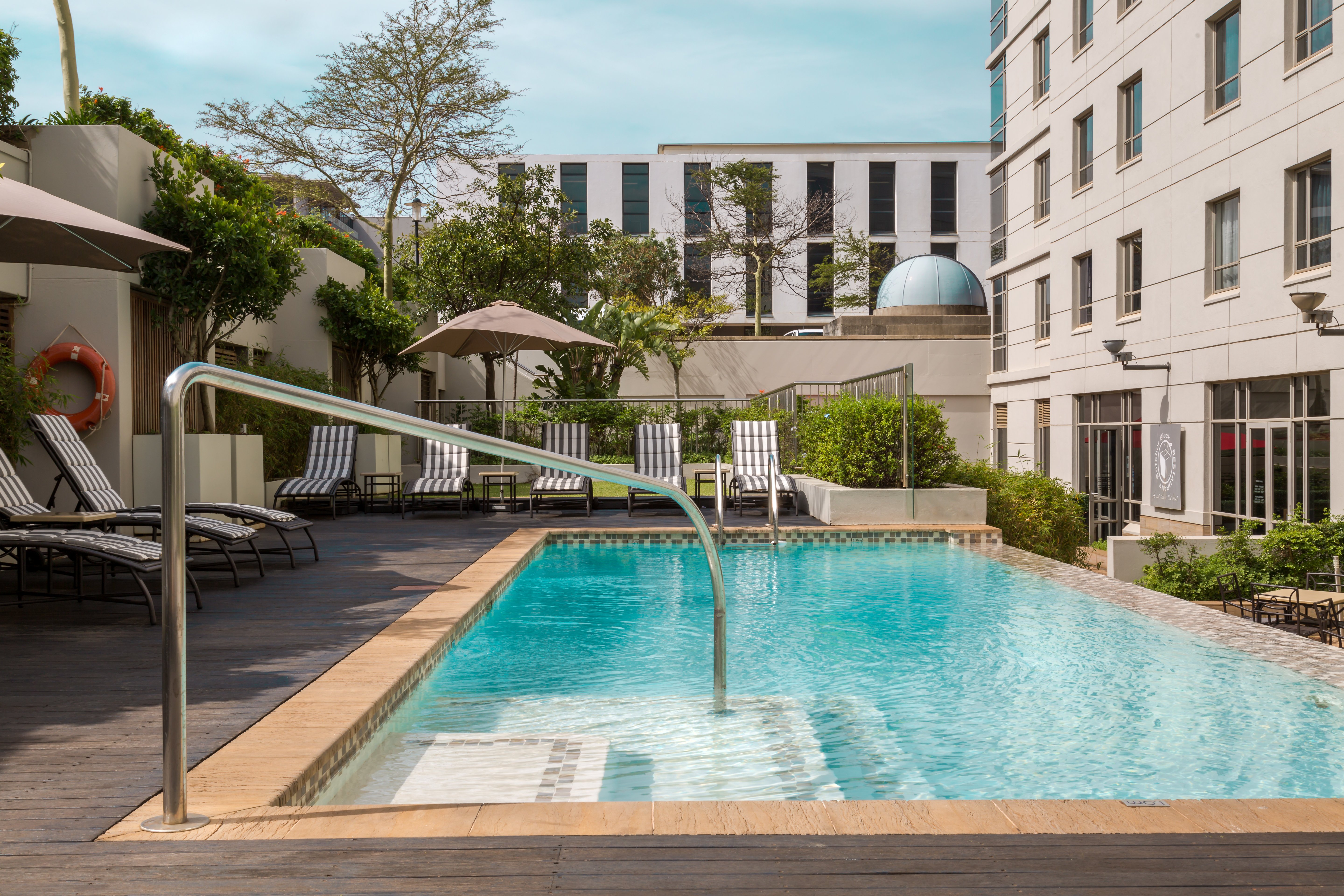 HOLIDAY INN EXPRESS DURBAN - UMHLANGA - Updated 2021 Prices, Hotel ...