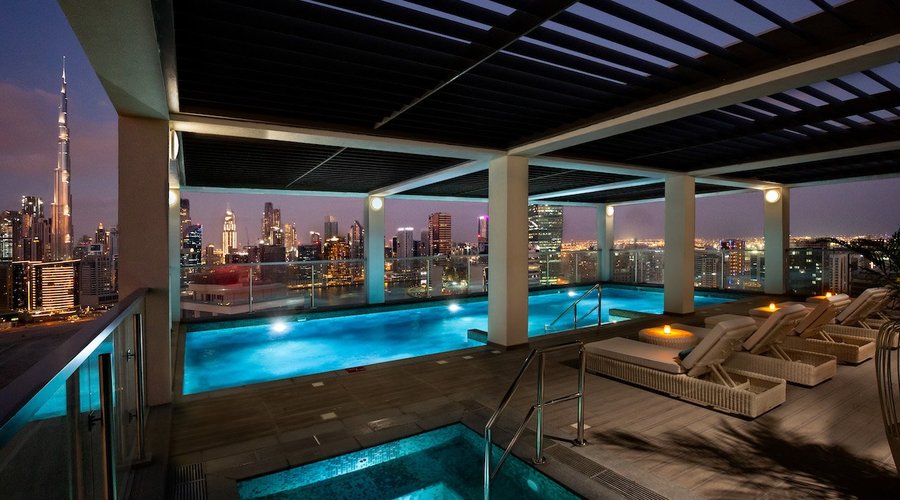 Main view - Poolside