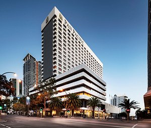 Pan Pacific Perth in Perth, image may contain: City, Office Building, Condo, Urban