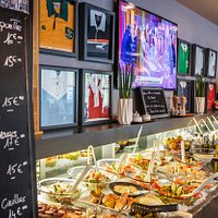 tous les midis et soirs du lundi au vendredi inclus (hors jour férié), découvrez nos buffets colorés!
