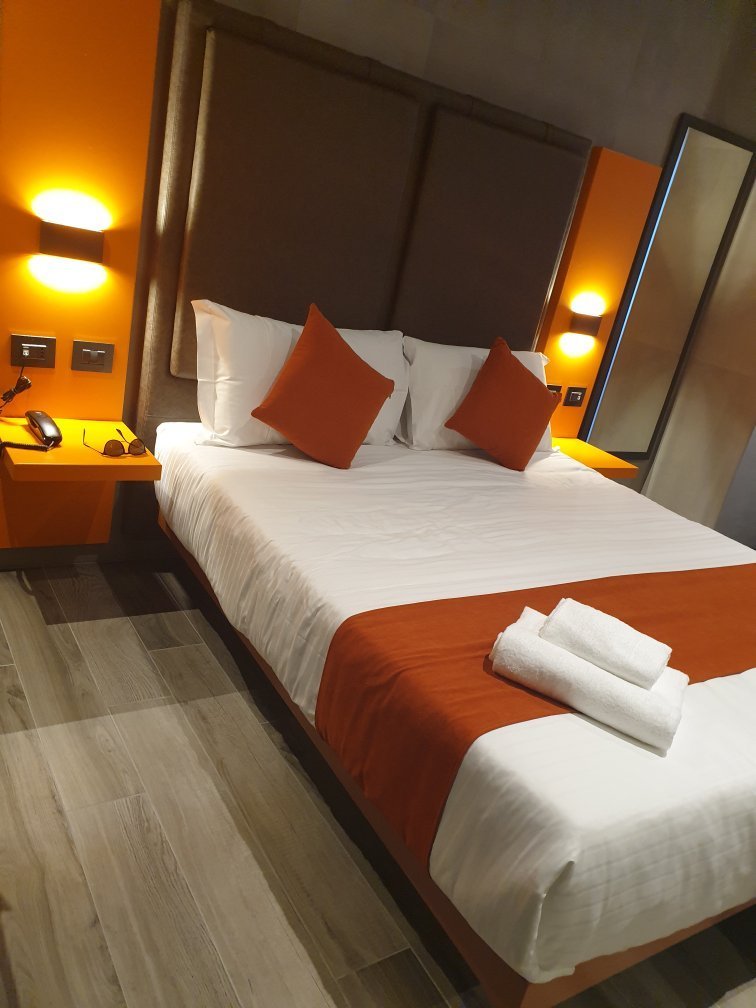 hotel j24 milan