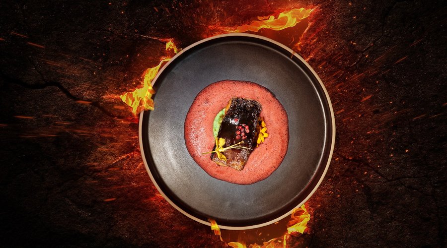 Experience the 'Fire-Dining' the last theme in these four elements series of Wang Hinghoi signature Thai cuisine. We bring all the energy and spirit to every dish in this 'FIRE' set menu. 