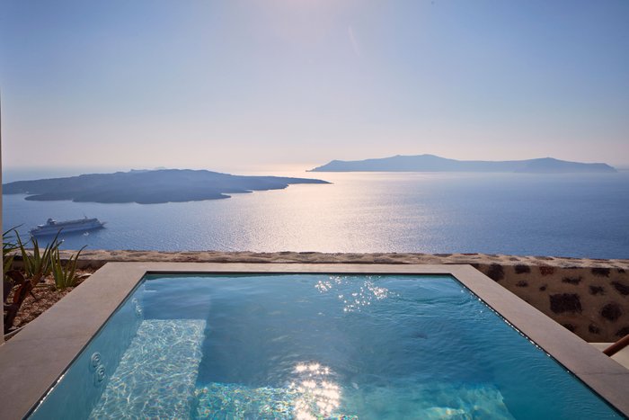 VILLA BORDEAUX - Updated 2024 Prices & Hotel Reviews (Santorini/Fira)