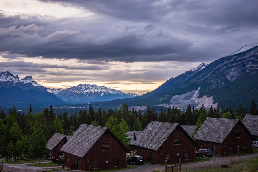 Banff Gate Mountain Resort Updated 2020 Prices Reviews Canmore Dead Man S Flats Alberta Tripadvisor