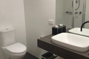 Room & Suite