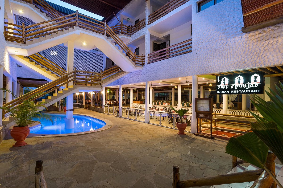 Travellers Beach Hotel &amp; Club, hotell i Mombasa