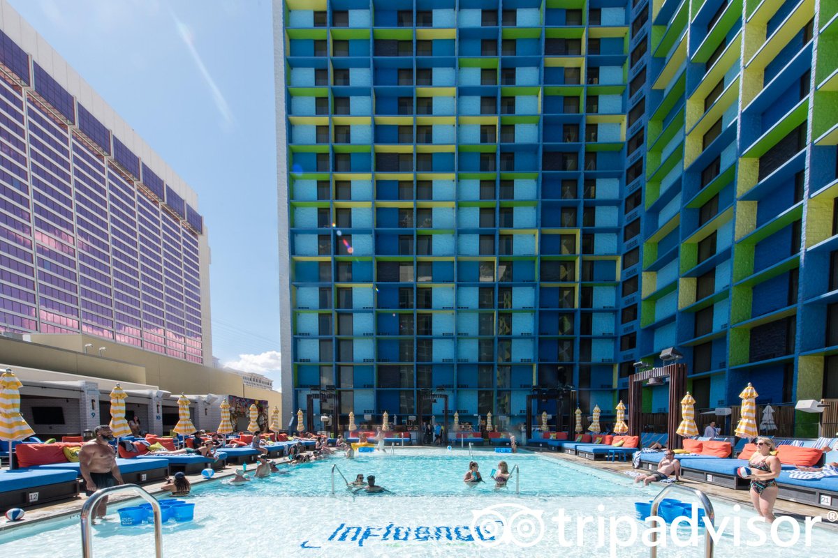 The LINQ Hotel + Experience Pool Pictures & Reviews - Tripadvisor