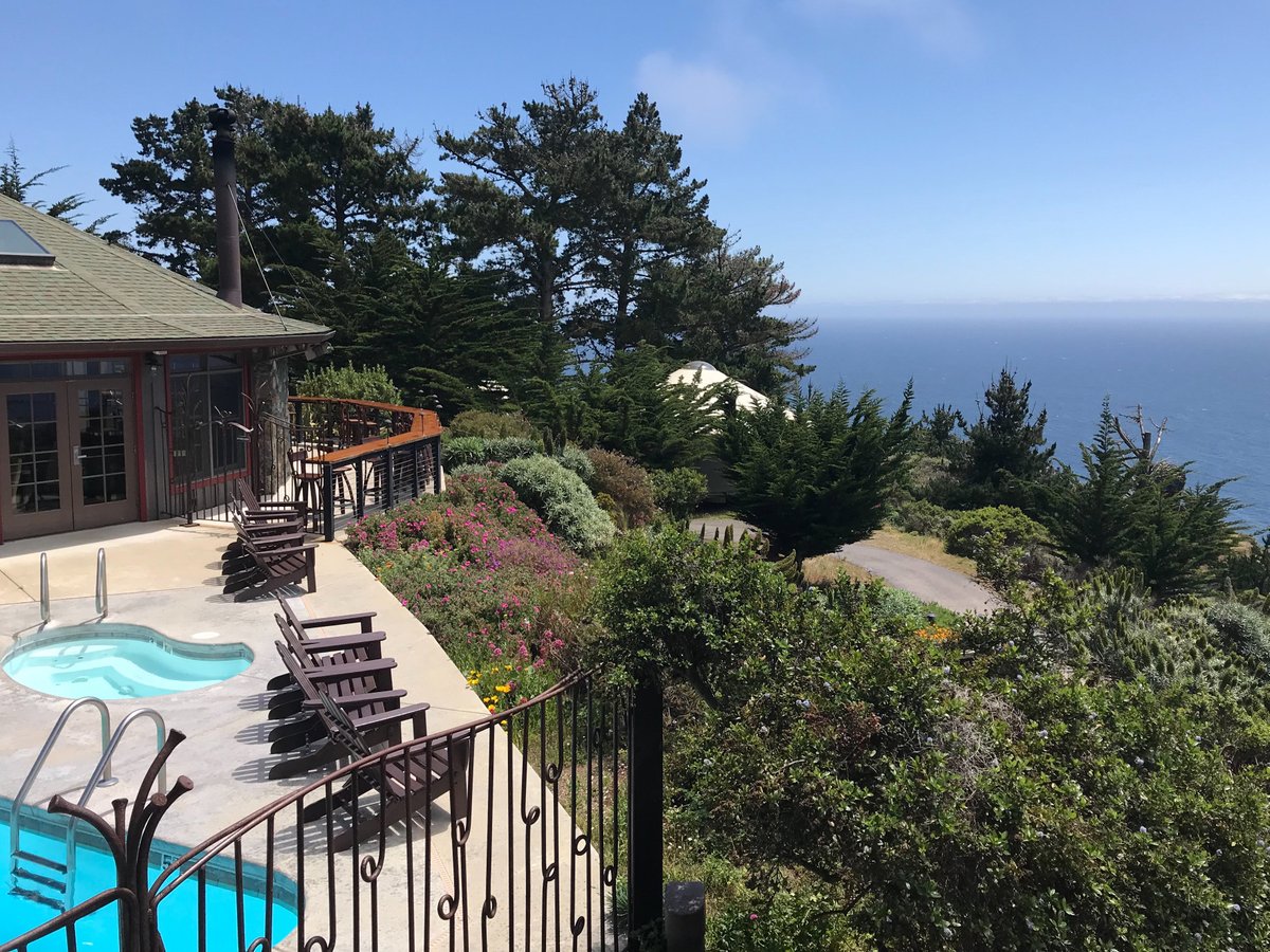 eco resort United States - Treebones Resort