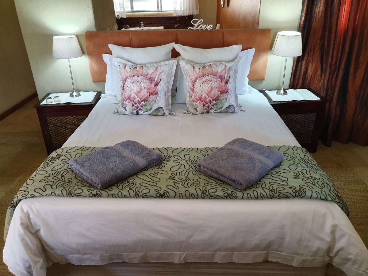 Watershed Guest House Rooms: Pictures & Reviews - Tripadvisor