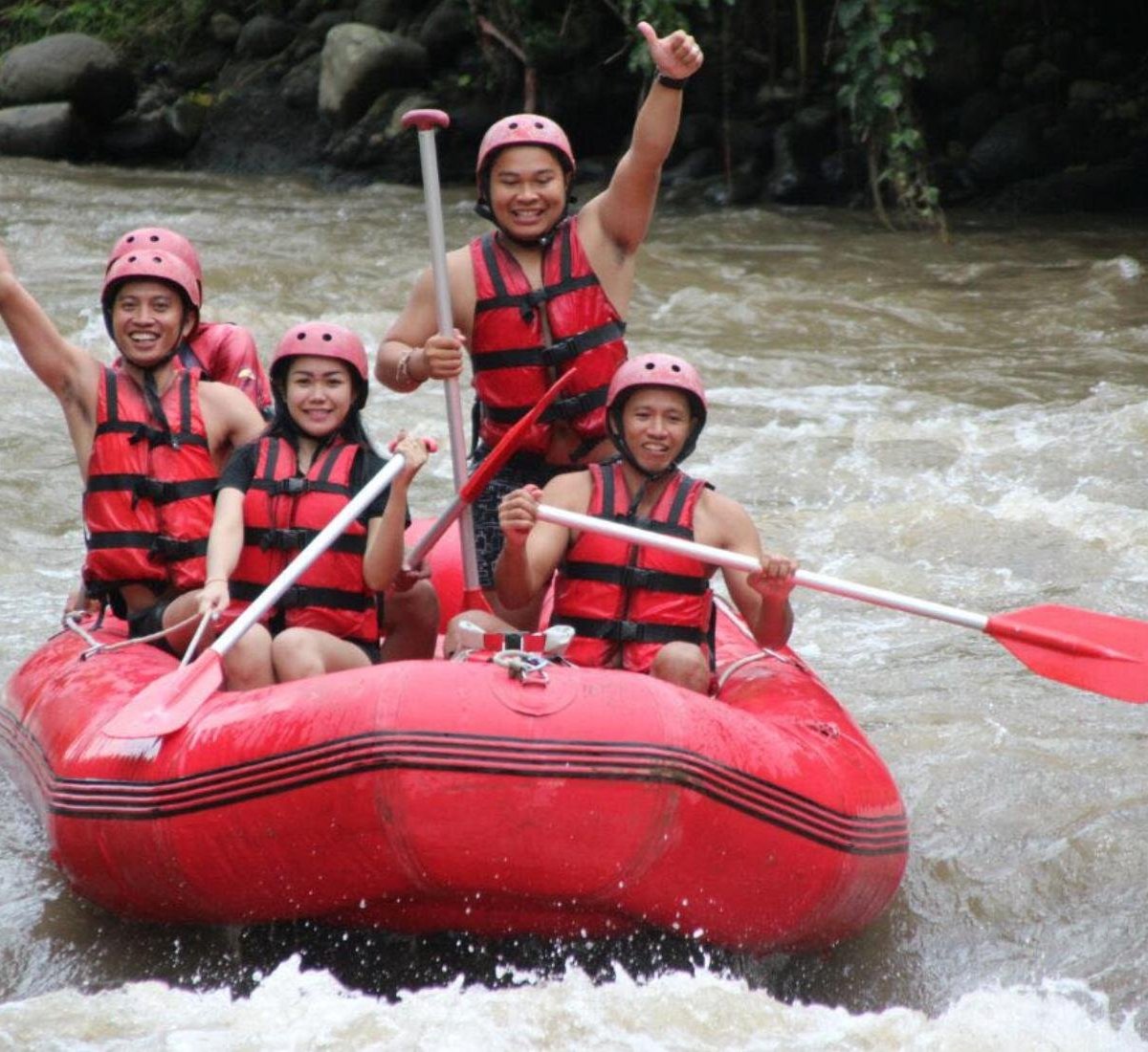 Go White Water Rafting