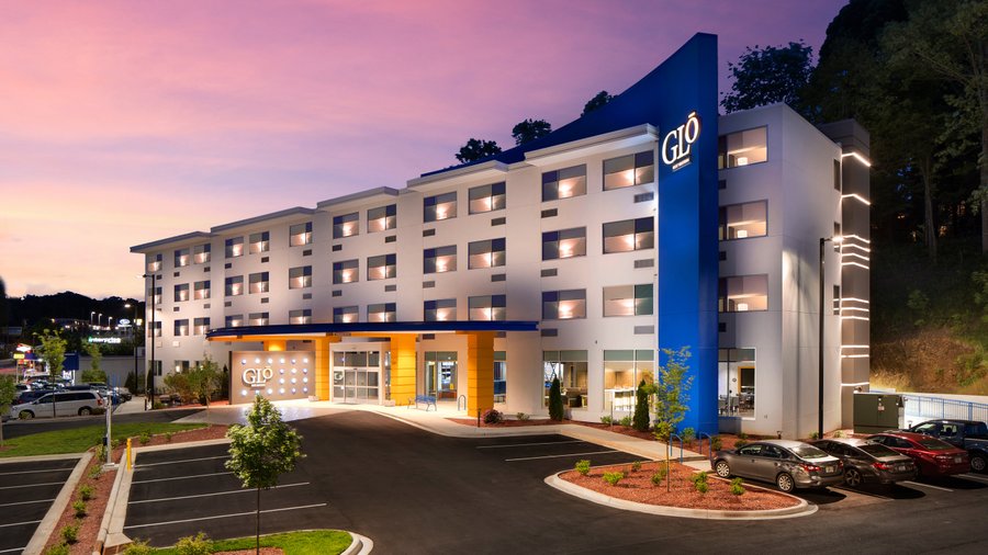 GLO BEST WESTERN ASHEVILLE TUNNEL ROAD $88 ($̶1̶2̶0̶) - Updated 2021