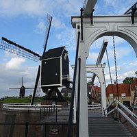 de 2 walmolens van Heusden