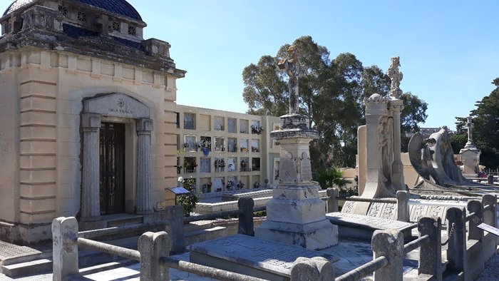 Imagen 4 de Cementerio modernista