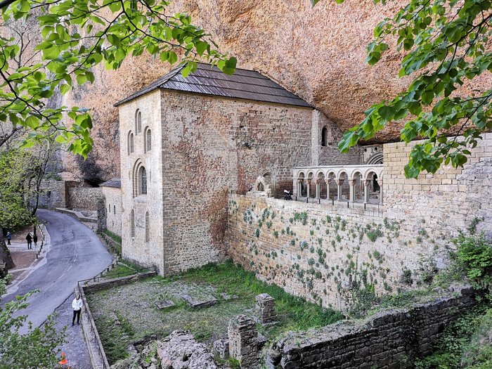 Imagen 1 de Monastery of San Juan de la Peña