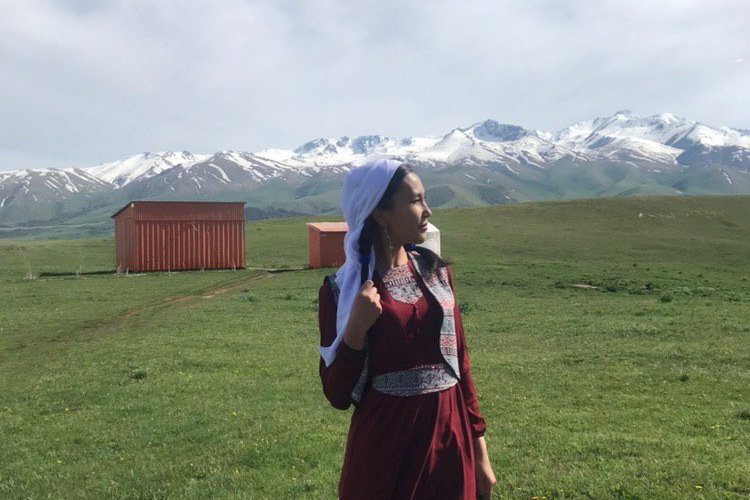 Свежий горный воздух, активные прогулки и парное кобылье молоко - лучшая профилактика любых болезней и невзгод. 
-------------------------------
Тоонун таза абасы, активдүү сейилдөөлөр жана бээ сүтү - бардык дарттан алдын алат.
--------------------------------

Байтур Резорт
☎+996 770 79 74 80 (отдел бронирования, WhatsApp)
☎+996 770 79 73 70 (администратор)