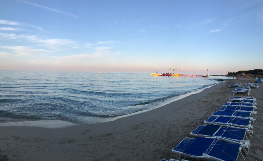 Bellissima Spiaggia. Gestore con tutto lo Staff sempre gentili.