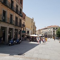 Plaza del Azoguajo Segovia, España