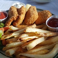 Spinner's Salmon & chips