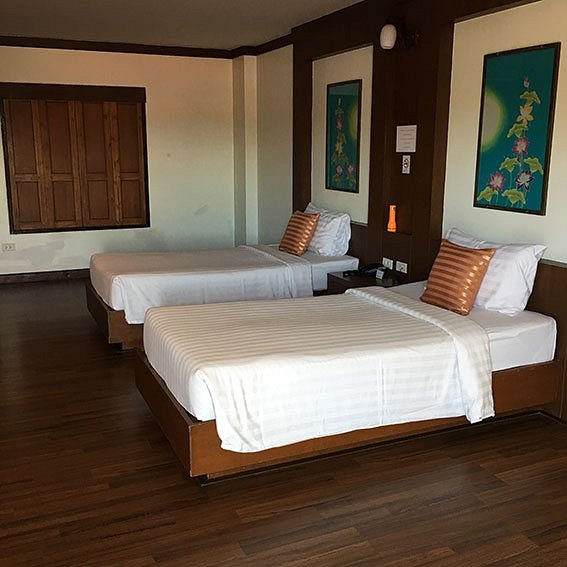 Songkhla Mermaid Hotel Rooms: Pictures & Reviews - Tripadvisor