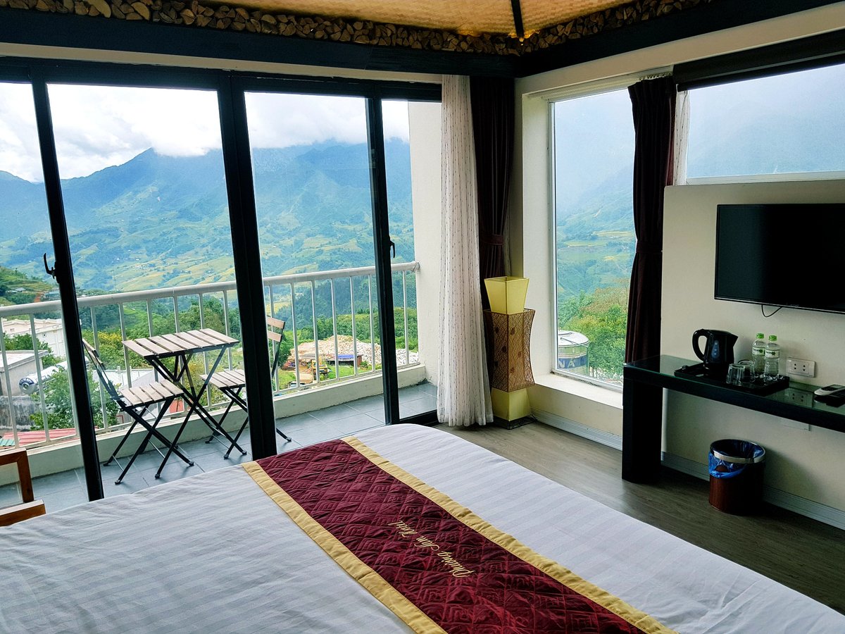 Phuong Nam Hotel - hotel rooms