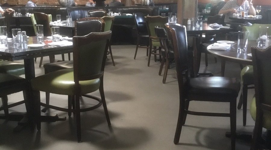 Kingfisher Bar and Grill