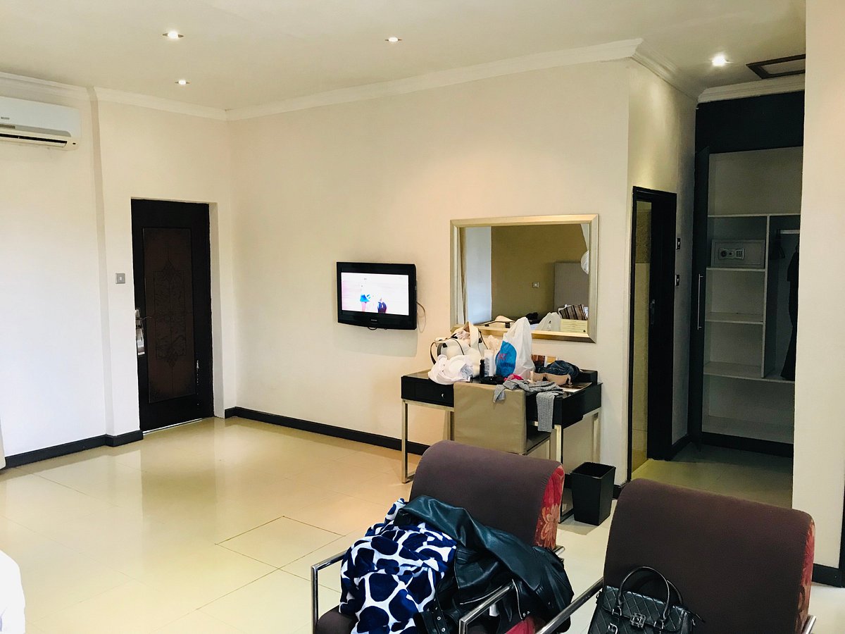 CEDAR PLACE (AU114) 2022 Prices & Reviews (Blantyre, Malawi) Photos of Apartment Tripadvisor