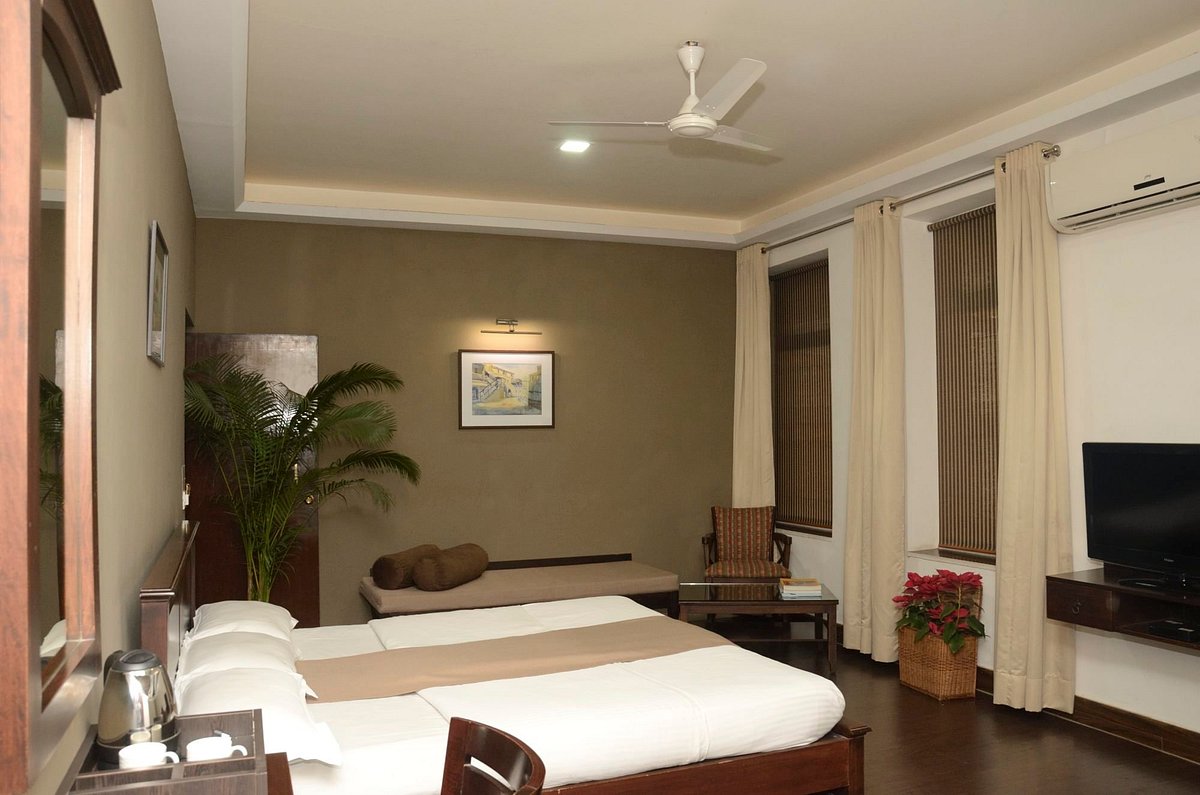 Ketan Hotel, hotel in Pune