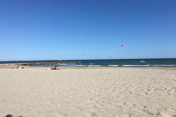 CARNON ACCES DIRECT PLAGE FF3 8/10 COUCHAGES PARKING - UPDATED 2023 -  Holiday Rental in Carnon - Tripadvisor