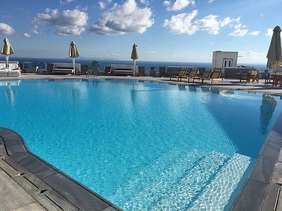 Santorini Palace, hotel in Fira