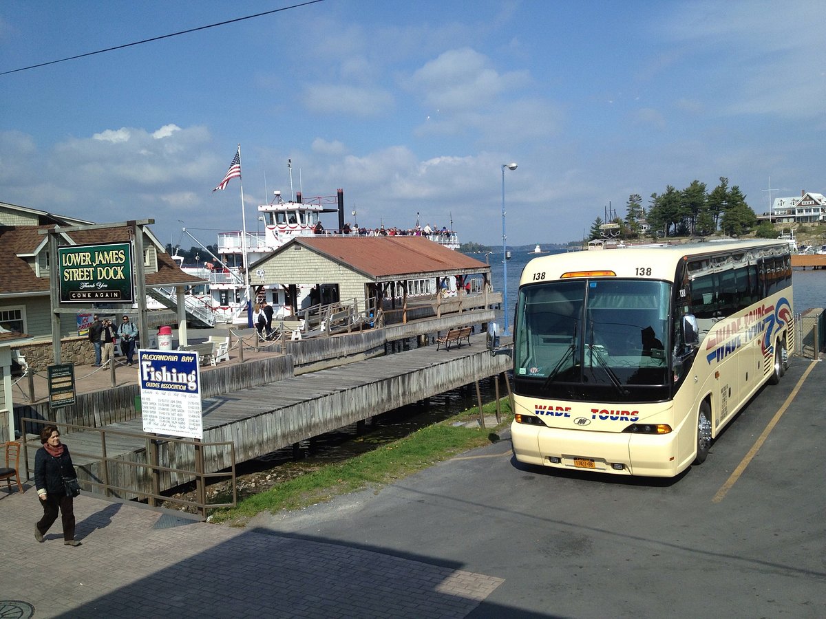 Wade Tours Bus Tours, Schenectady, NY