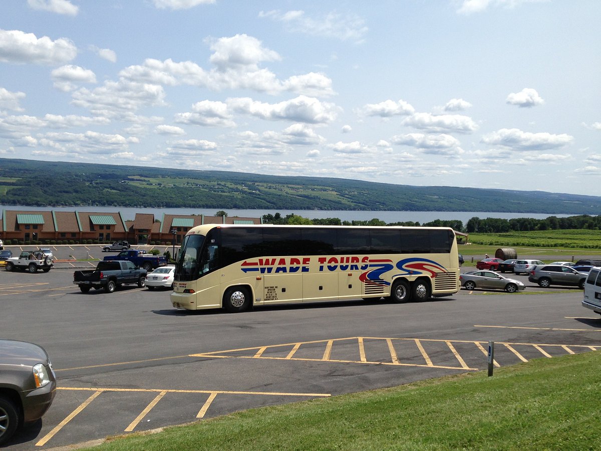 Wade Tours Inc. fears new upstate New York casinos will lead to fewer bus  trips - Albany Business Review