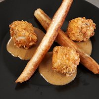 La lotte craquante et son croustillant de légumes aigres doux
