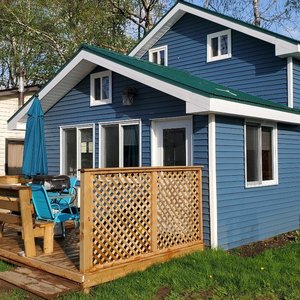 Cottage 11.