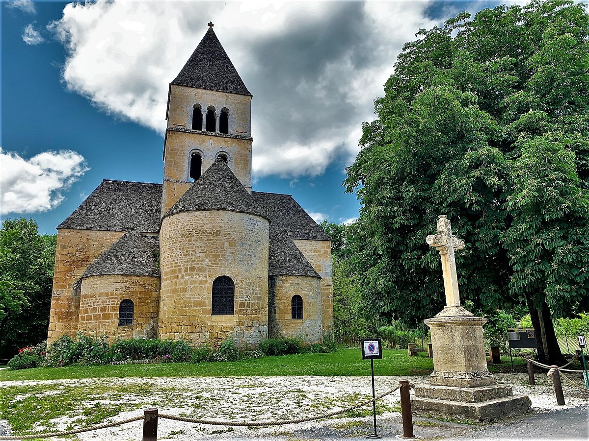 The Romanesque Church, Saint-Leon-sur-Vezere