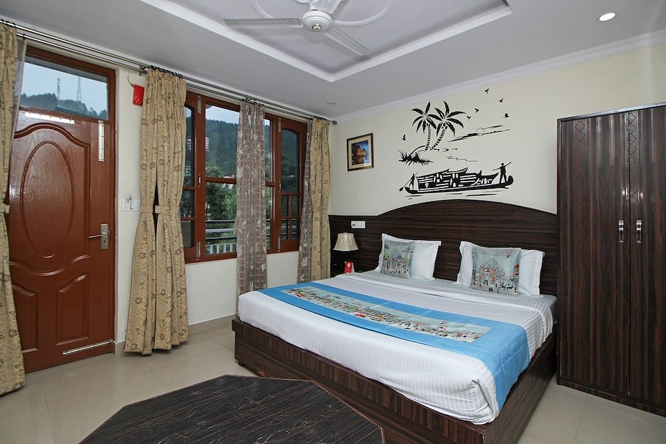 Hotel Anuj Regency, hotel in Dharamsala