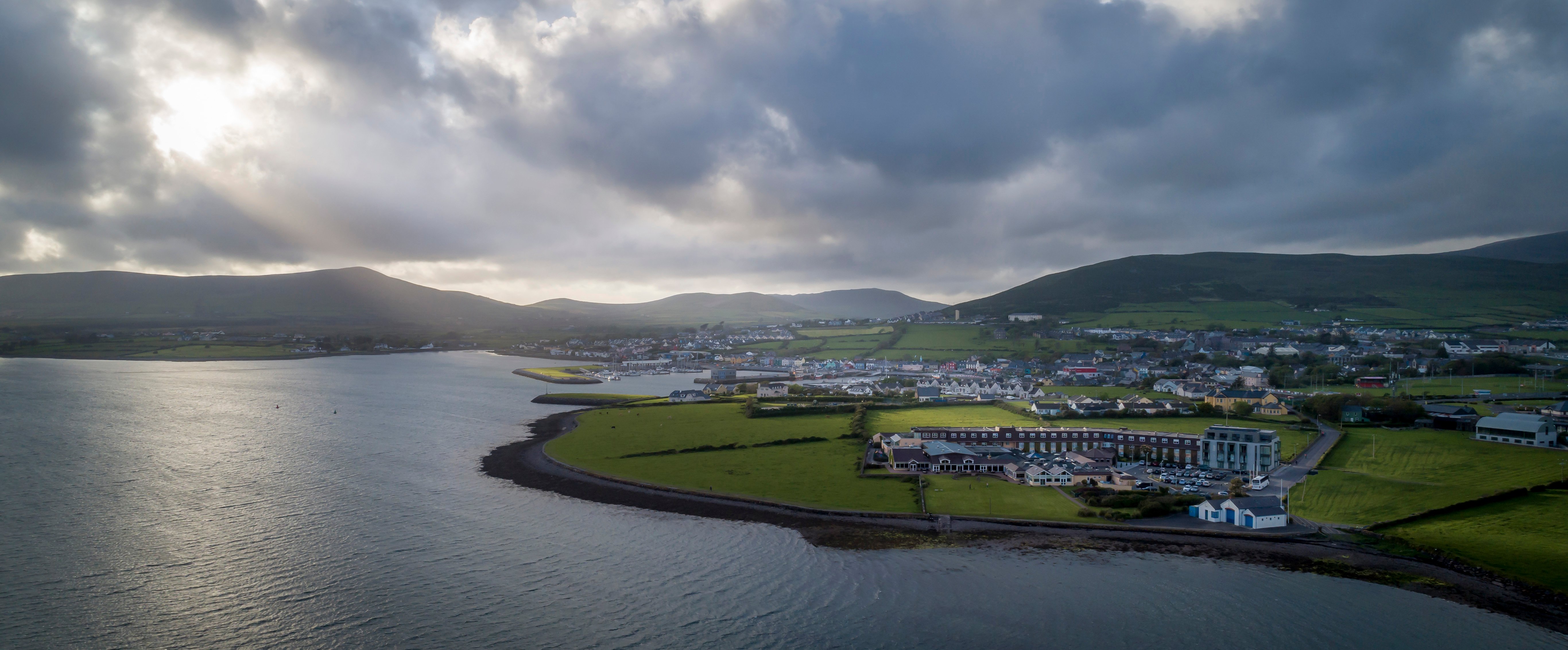 DINGLE SKELLIG HOTEL PENINSULA SPA UPDATED 2024 Reviews Price   Dingle Skellig Hotel 