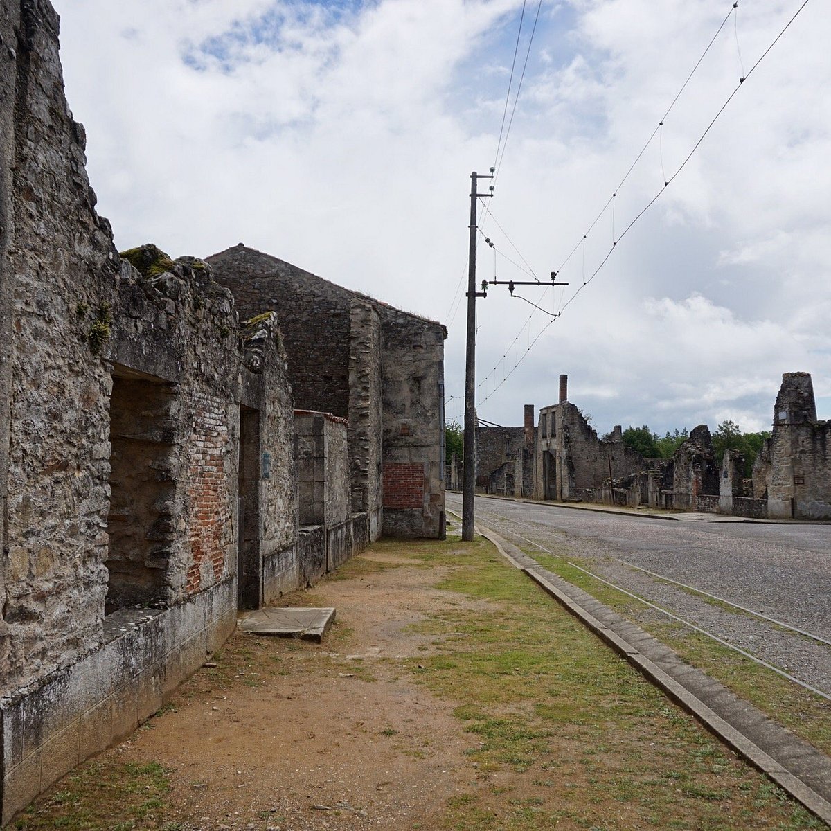Oradour sur glane visite virtuelle