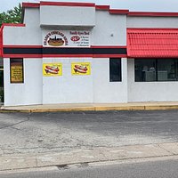 Tastey's Chicago Grill