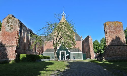 Bergen - De Ruinekerk van Bergen uit 1597 Bild 2