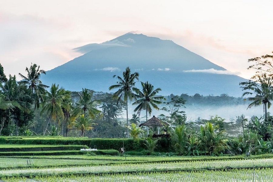 volcano tours indonesia