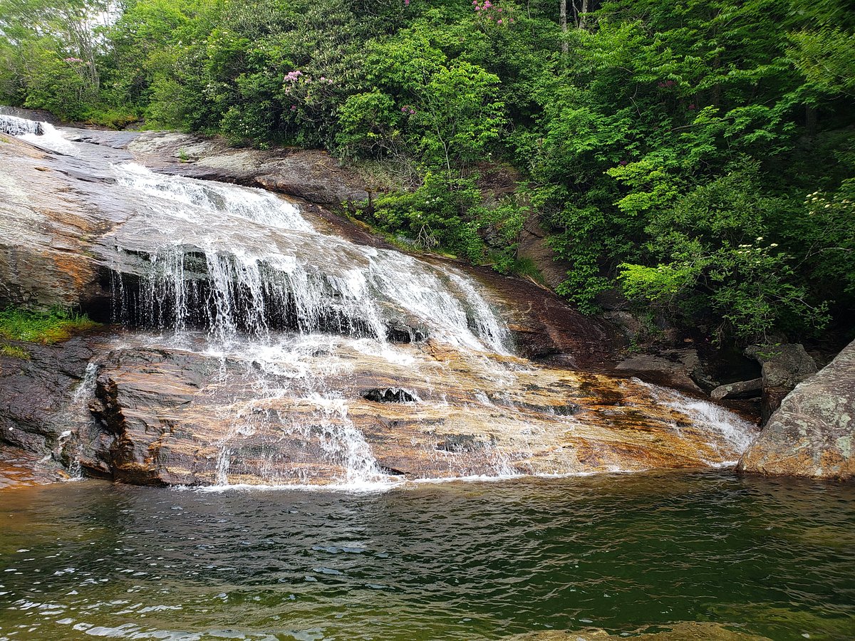 Graveyard Fields Hike & Waterfalls (Canton) - All You Need to Know ...