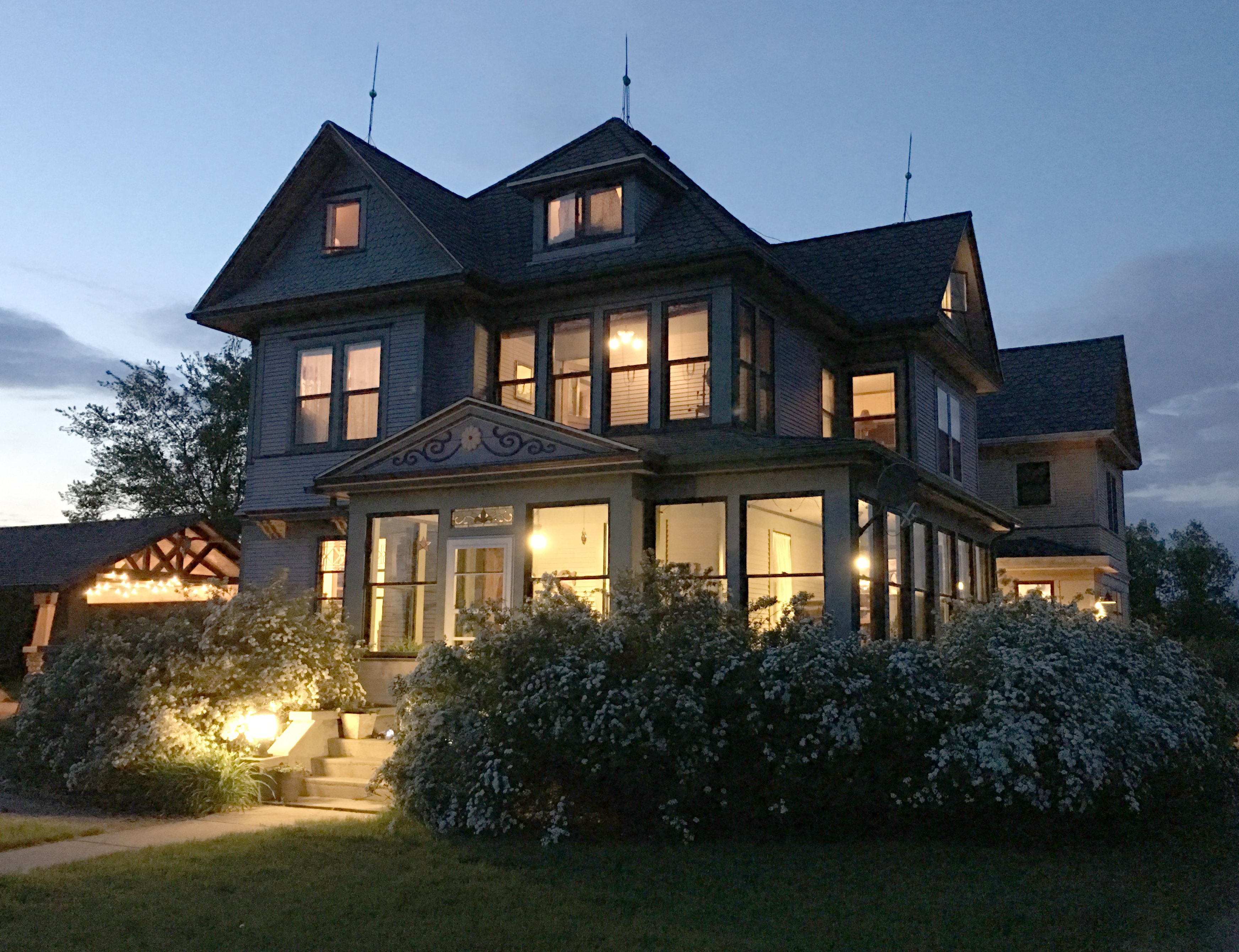 STEEVER HOUSE BED AND BREAKFAST - Updated 2024 B&B Reviews (Lennox, SD)