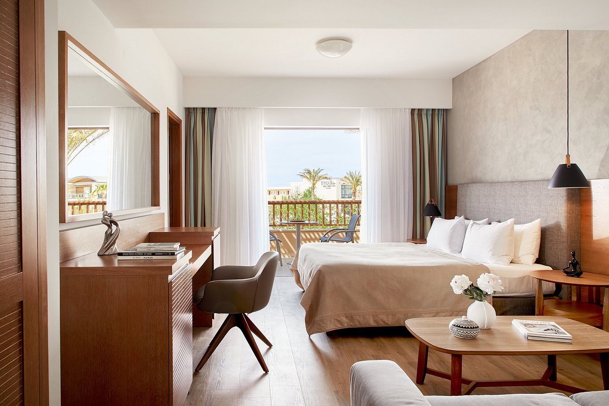 Minoa Palace Resort, hotel in Crete