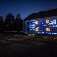 Pevnost poznání najdete v areálu Korunní pevnůstky v centru Olomouce. Fascinující místo s neopakovatelnou atmosférou nadchne každého!