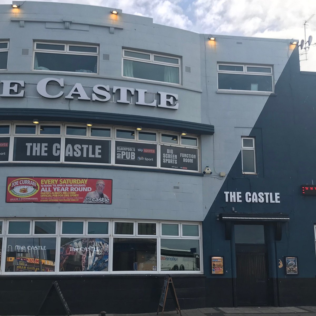 Castle pub. Паб Блэкпул.