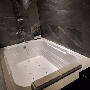 2DAY Hotel
