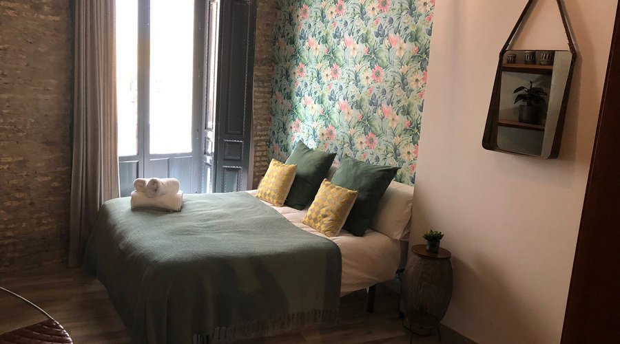 APARTAMENTOS BOUTIQUE NATURE SEVILLA CENTRO - Lodging Reviews (Seville, Spain) APARTAMENTOS BOUTIQUE NATURE SEVILLA CENTRO... 