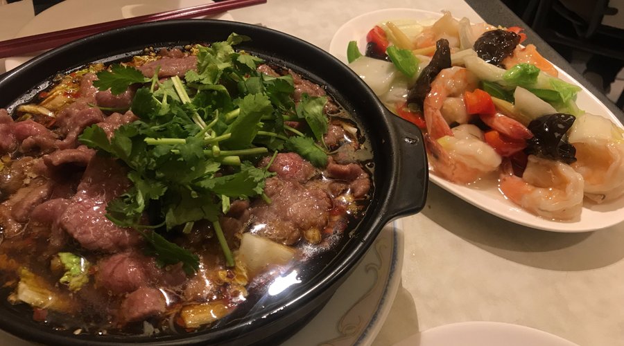 水煮牛肉とエビの塩ダレ炒め