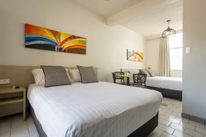 Room & Suite