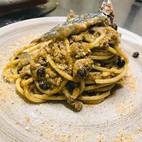 Bucatino con sarde alla siciliana.